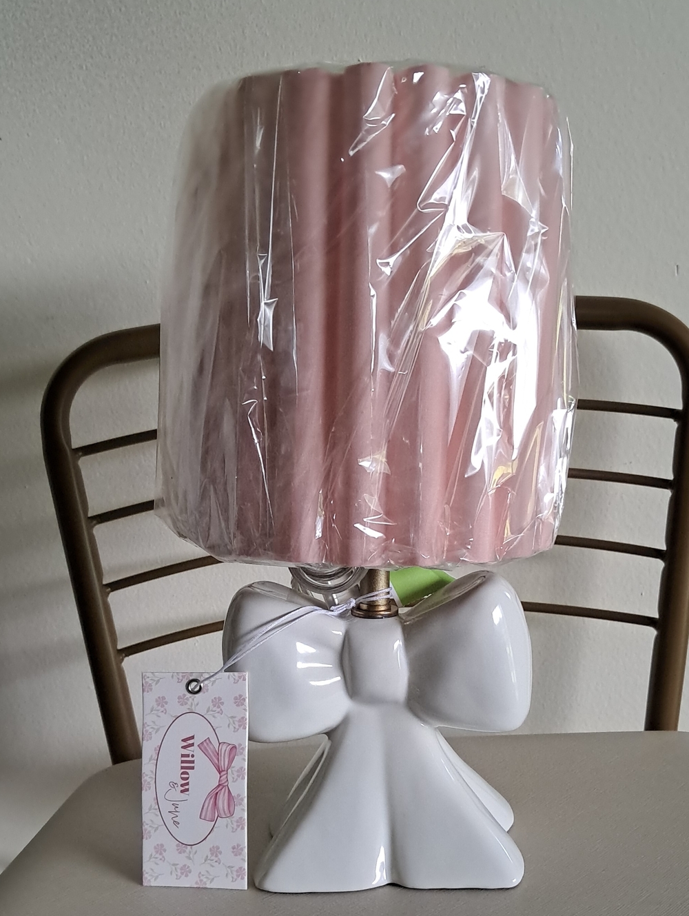 White Bow Base Table Accent Lamp with Pink Scalloped Shade